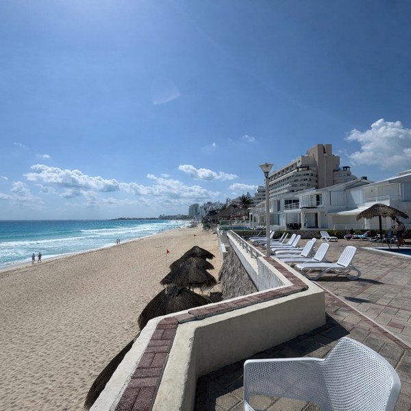 Otoch Alux — Cancún Beachfront